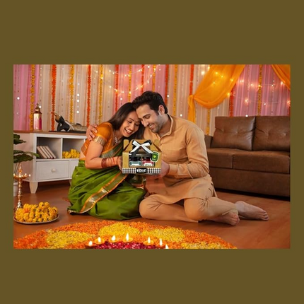 VISTEVIA Diwali Gift Hamper of Sugar Free Jams, Pack of 2 (220g each), Mixed Berry and Strawberry, Diabetic And Keto Friendly, Naturally Sweetened With Stevia, And Absolutely Delicious