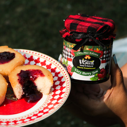 Vistevia Sugar Free Mixed Berry Jam, Diabetic and Keto Friendly - Sweetened Naturally with Stevia, More Than 60% Berries Content - Tastes Delicious - Pack of 1 (220G)